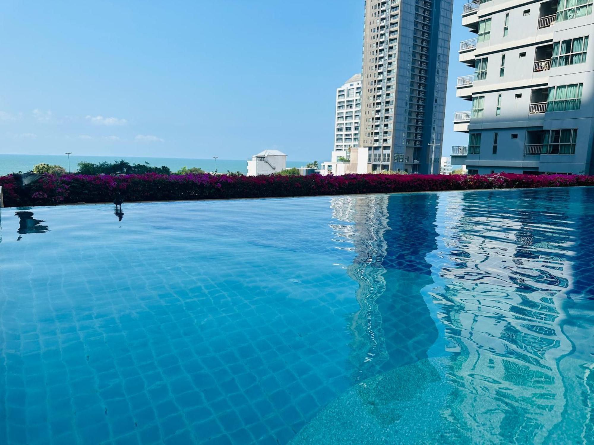 Seaview Beach Room Lumpini-Pool And Gym Face To Ocean Jomtien Beach Εξωτερικό φωτογραφία