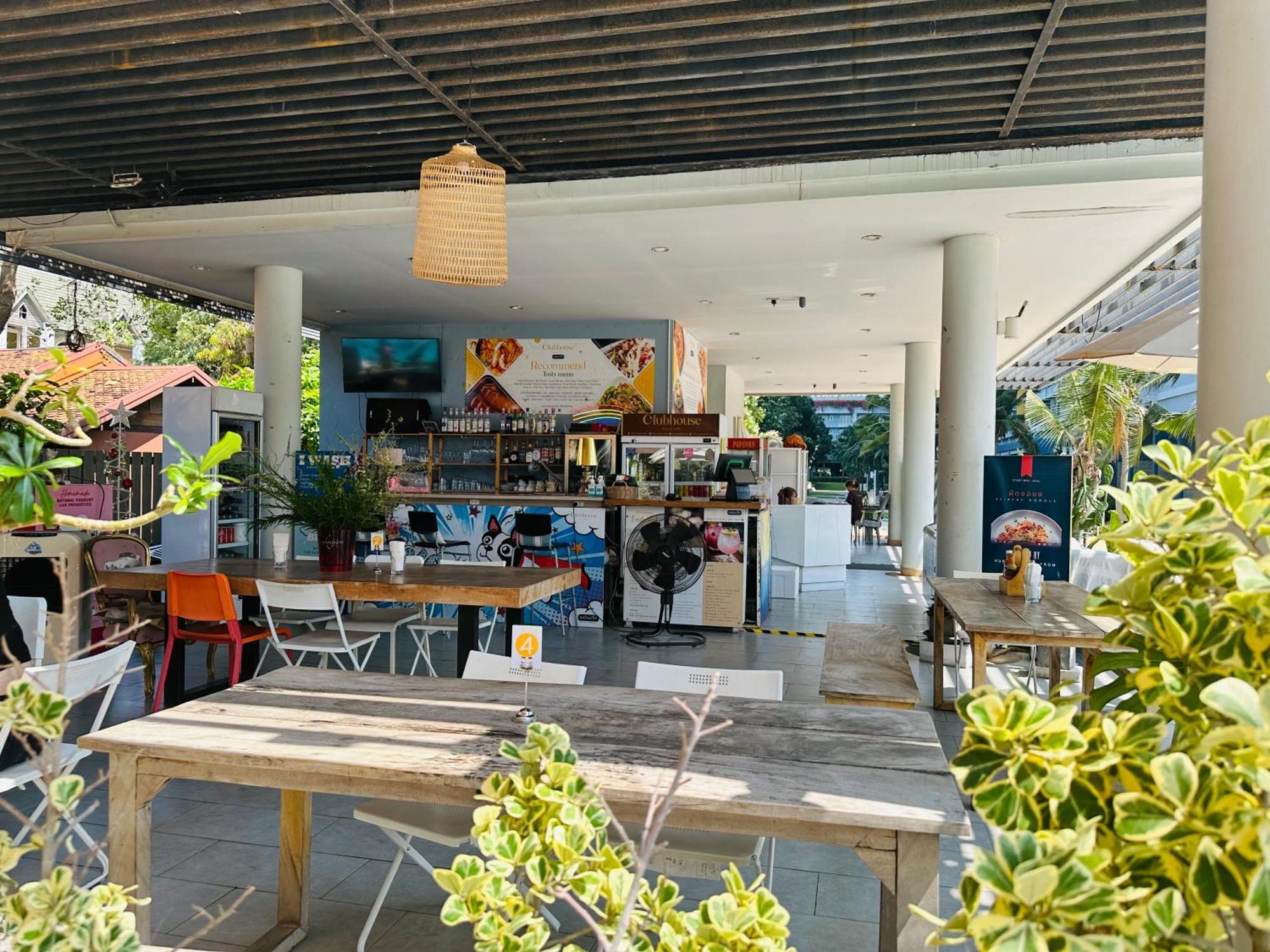 Seaview Beach Room Lumpini-Pool And Gym Face To Ocean Jomtien Beach Εξωτερικό φωτογραφία