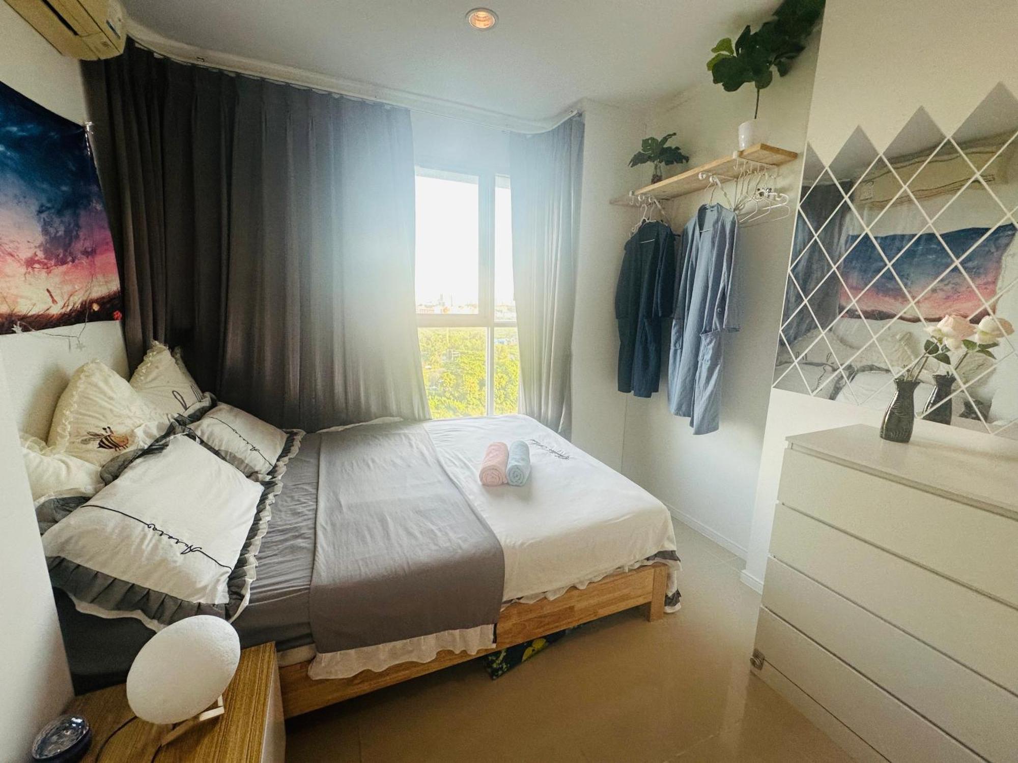 Seaview Beach Room Lumpini-Pool And Gym Face To Ocean Jomtien Beach Εξωτερικό φωτογραφία